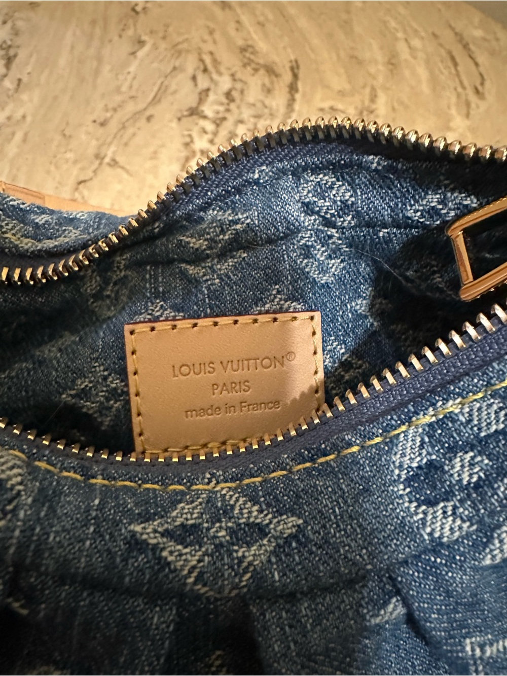 Louis Vuitton Pochette Valley in Denim Monogram - Picture 13 of 14